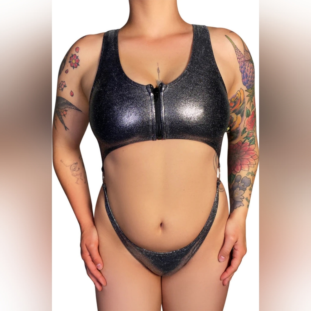 Cleo The Hurricane Chrome Monokini